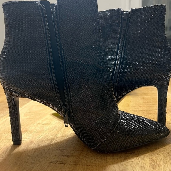 Gianni Bini Black Annina sparkle embellished Ankle Boots with zipper size 8.5 - Picture 13 of 14